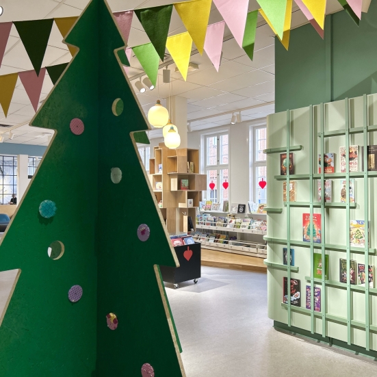 Jul i børnebiblioteket i Silkeborg 
